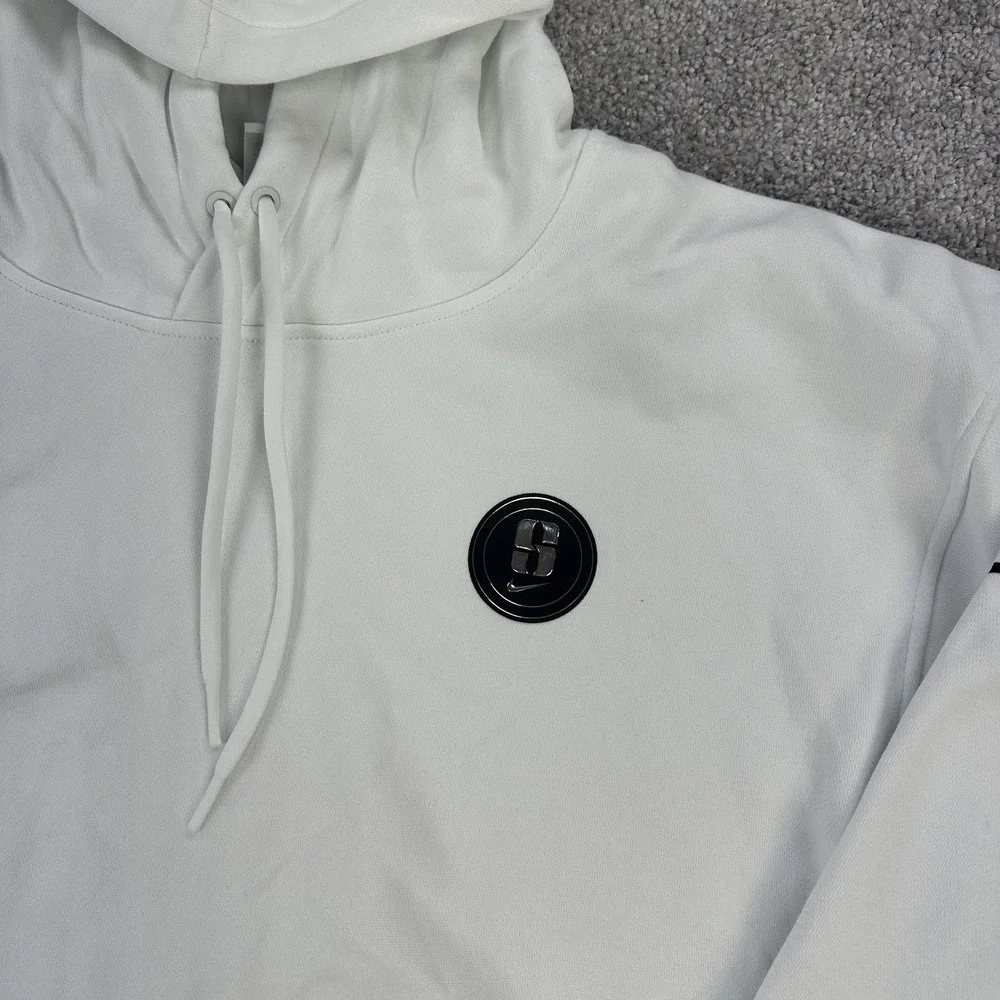 Nike Sabrina Ionescu Hoodie Mens XL White Swoosh Basketball Pullover Sideline